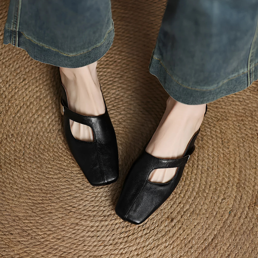 British style square toe outdoor slippers in black with artificial PU upper and rubber sole