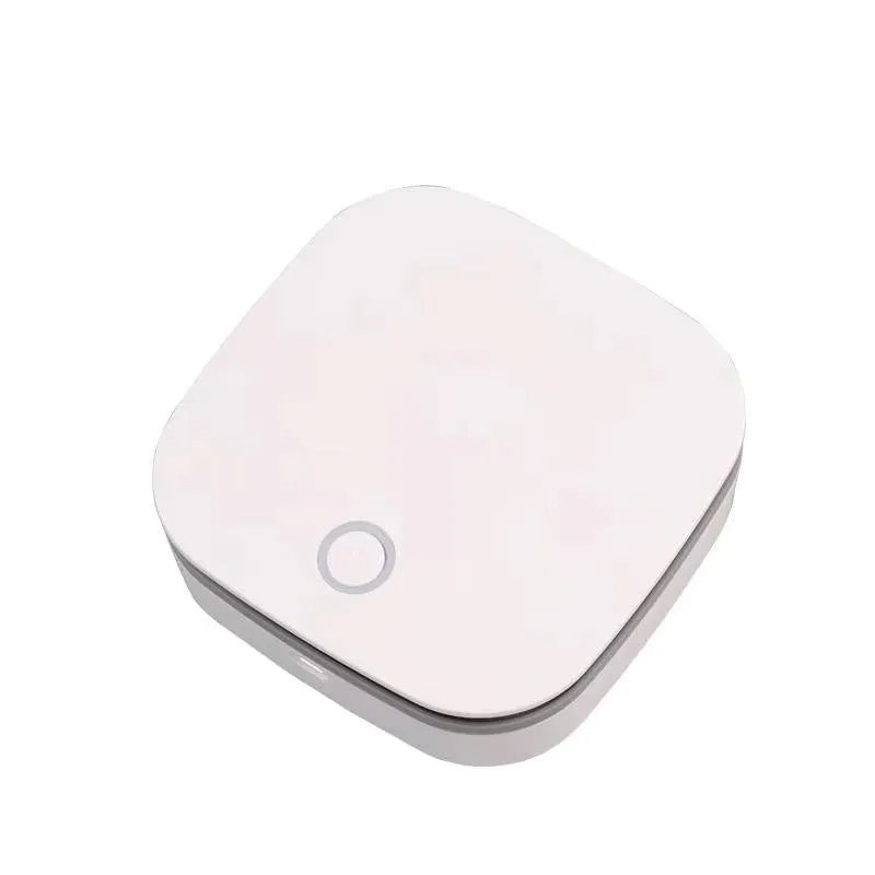 White USB car air purifier with negative ion technology for spaces under 10 square metres