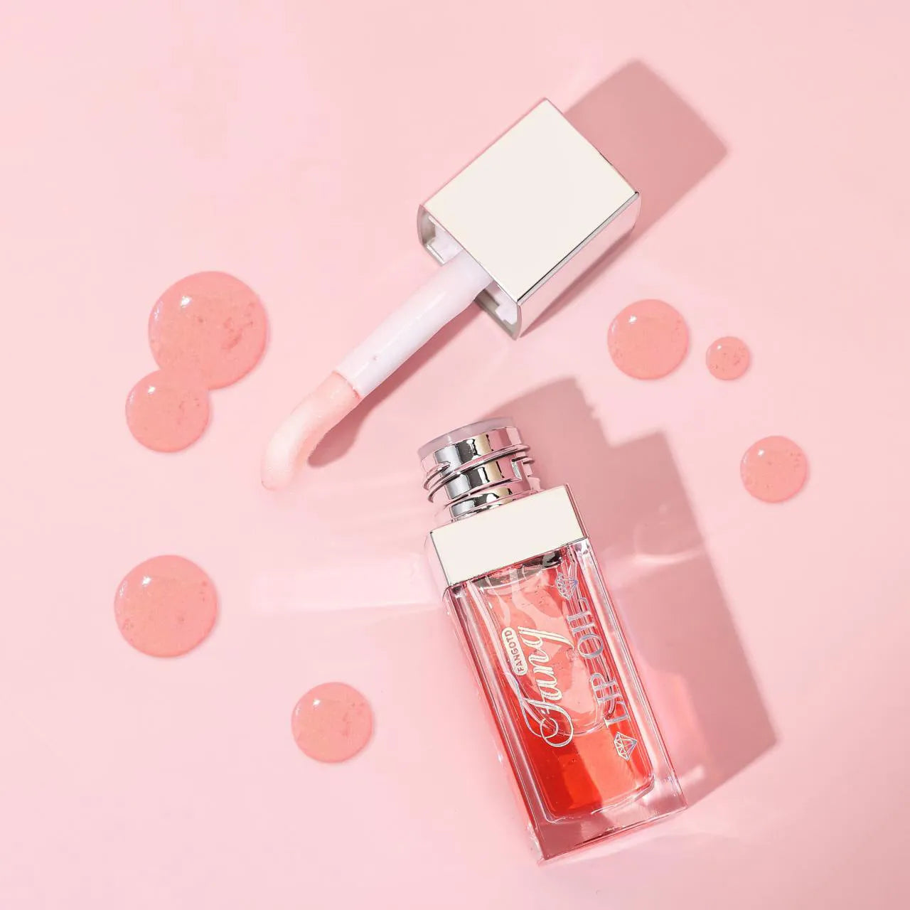 Bright Lip Gloss Mint Lipstick in five colour options with moisturising effect.