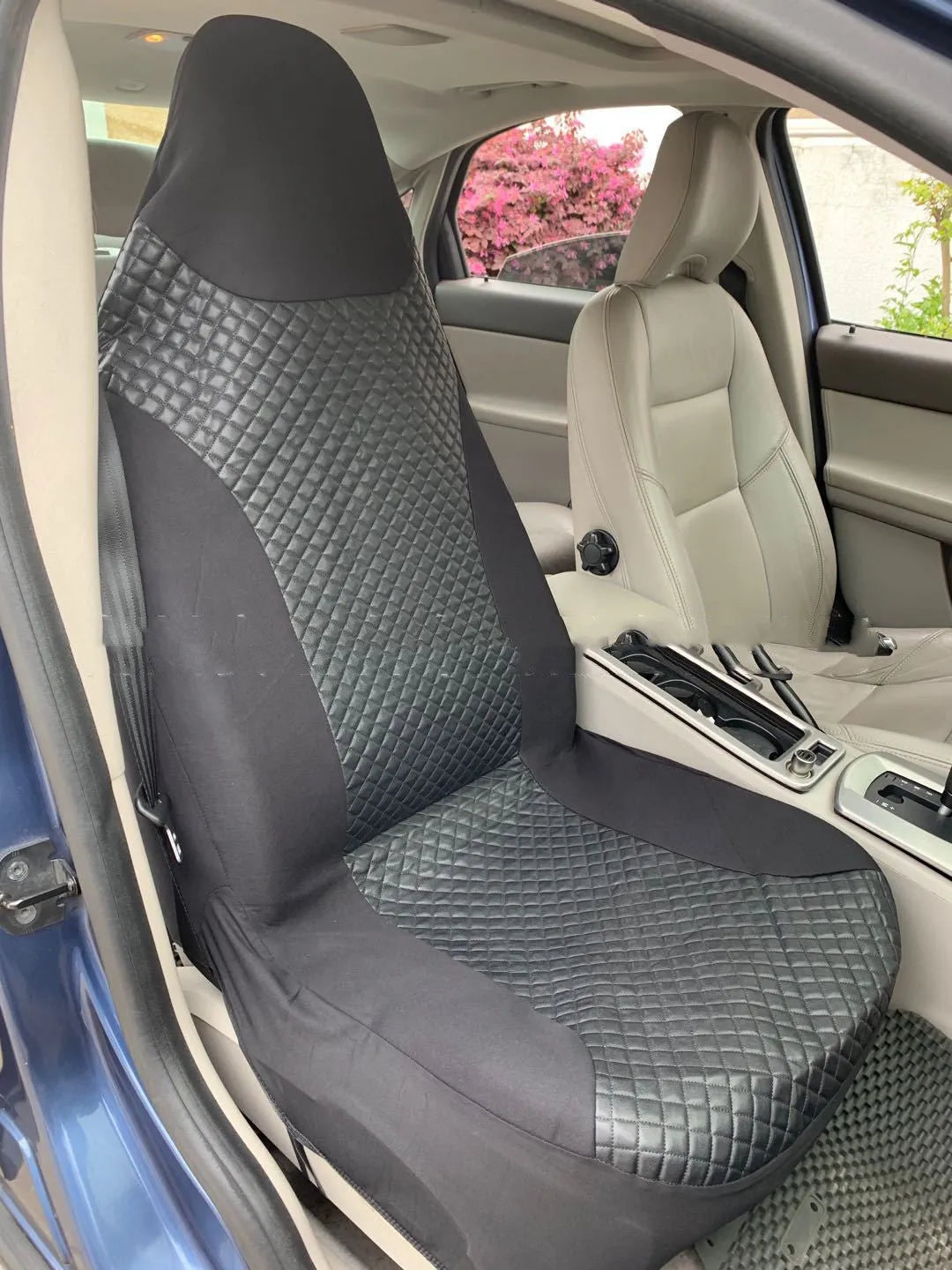 Black quilted PU and polyester automotive seat cover for general purpose car seats with plastic hooks