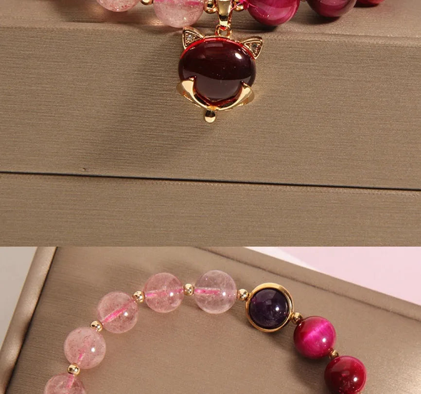 Simple strawberry crystal bracelet on elastic rope for women, 18cm size.