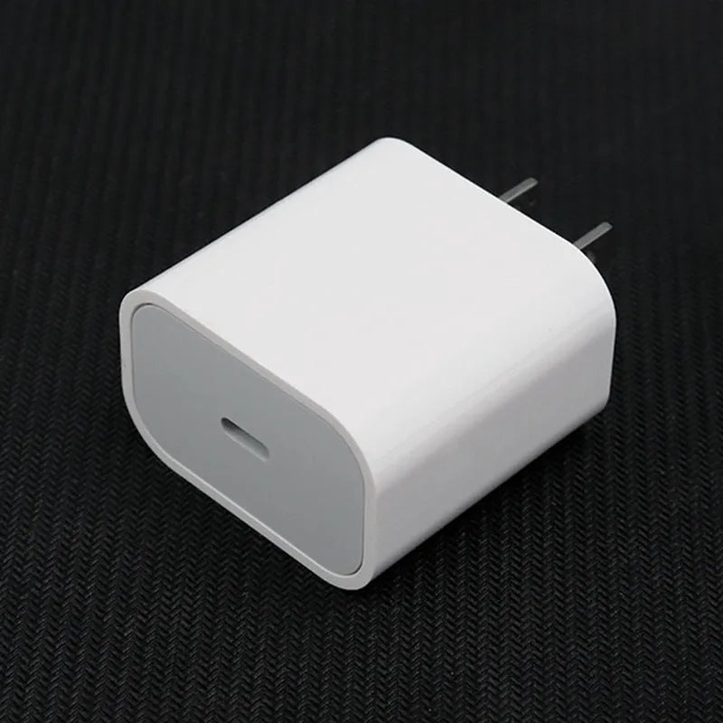 PD20W mobile phone charger with USB interface in American and European colours