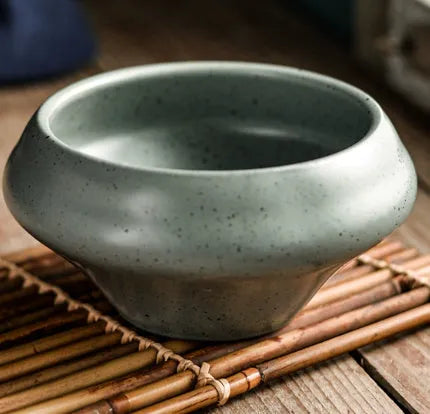Ceramic Japanese soup bowl with stone conch bowl pattern, porcelain construction, microwave safe