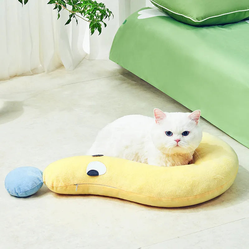 Blue and yellow pet pillow measuring 62x39 cm for cat and dog sleeping