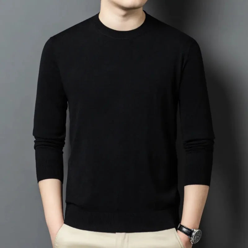 Men's round neck long sleeve sweater in wool and mulberry silk blend for winter.