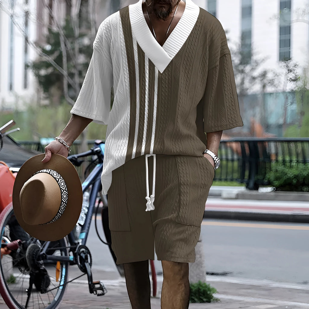 Men's printed drop-shoulder knitted short sleeve top and shorts suit set in chemical fibre blend