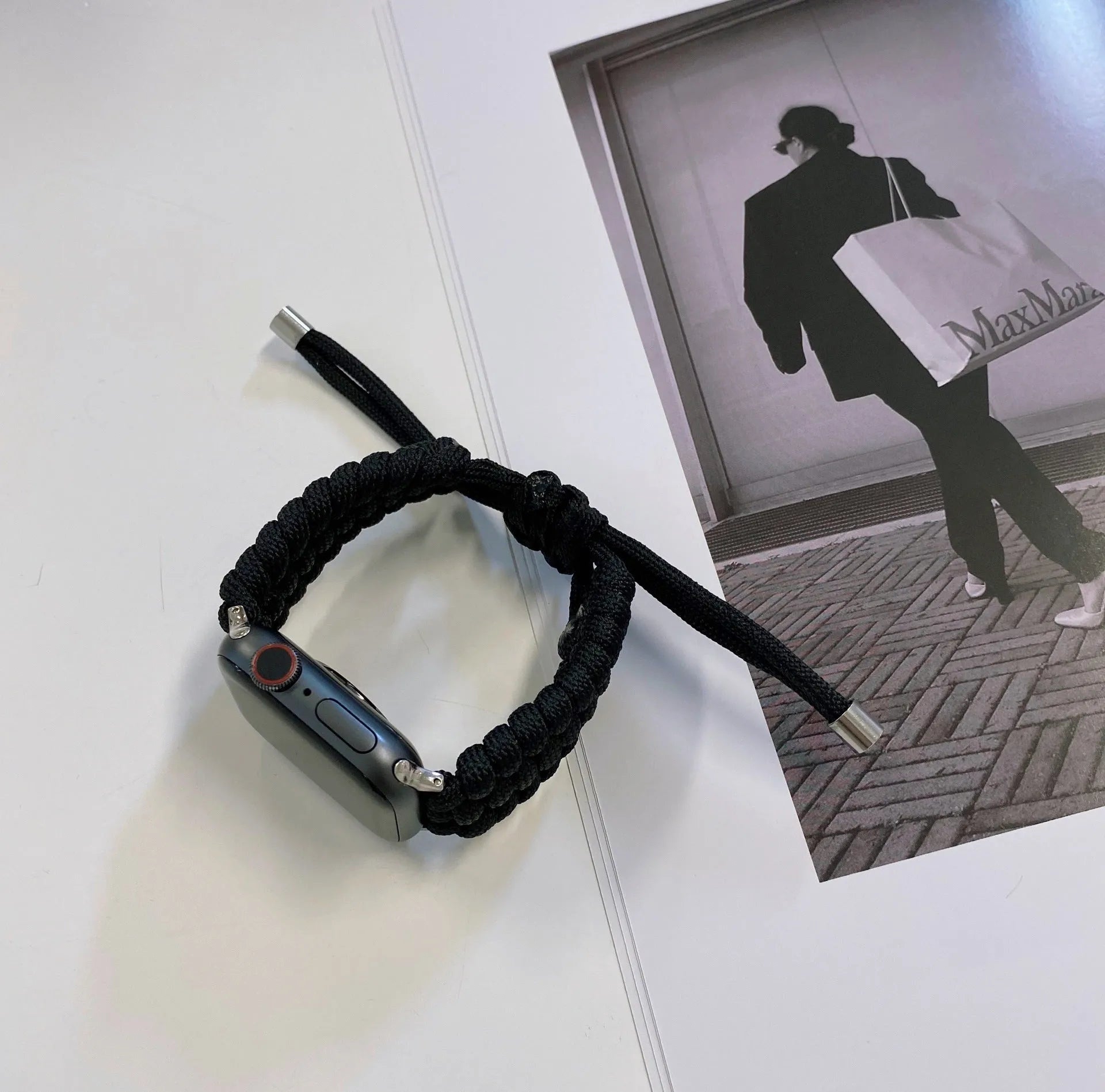 Paracord braided smart watch strap in black, compatible with Apple Watch and Samsung/Huawei models