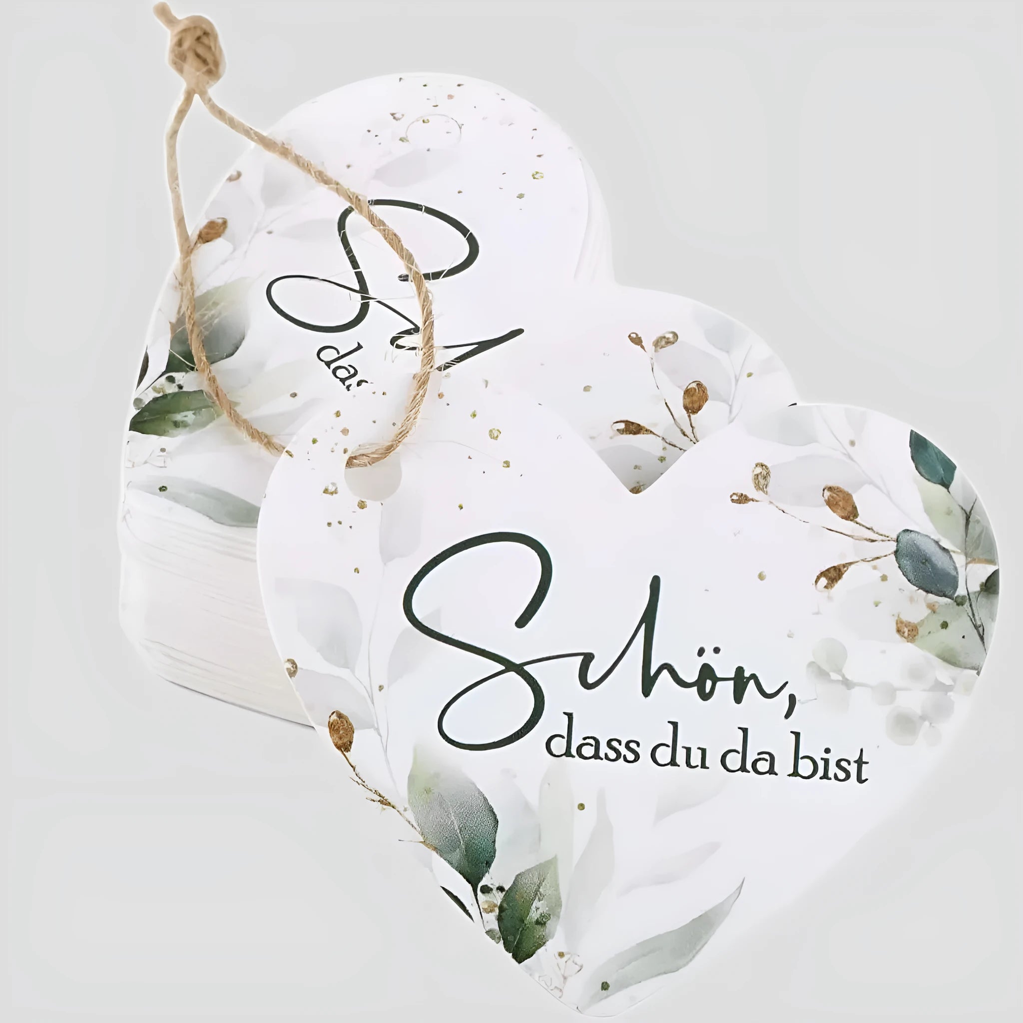 Pack of 50 paper flower heart-shaped gift tags in Style 1 or Style 2 for wedding favors