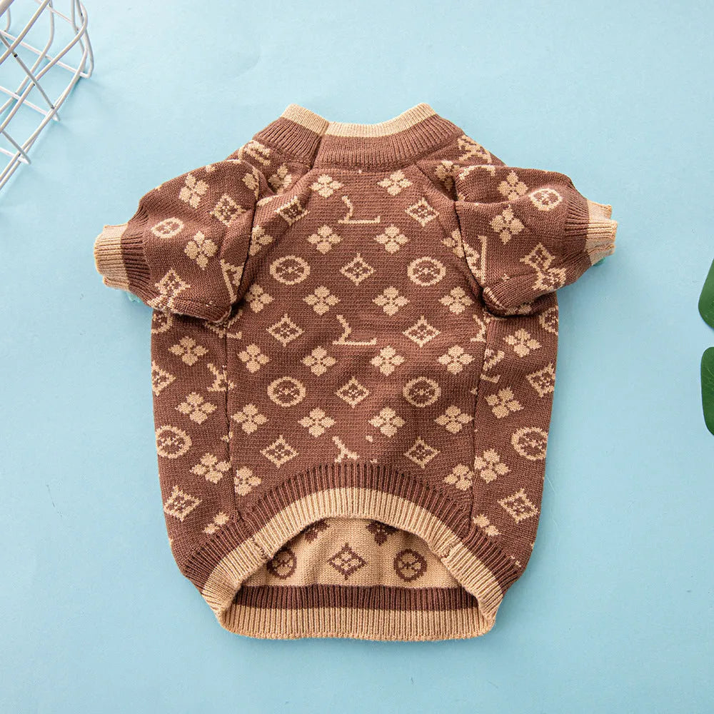 Thick wool dog sweater for autumn and winter in monochrome or two-tone colours