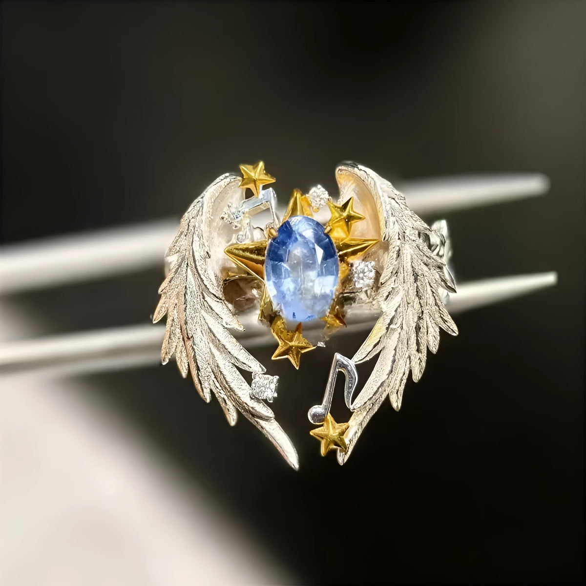 Angel Wings geometric adjustable ring with open-mouth US Size 8 design in alloy material
