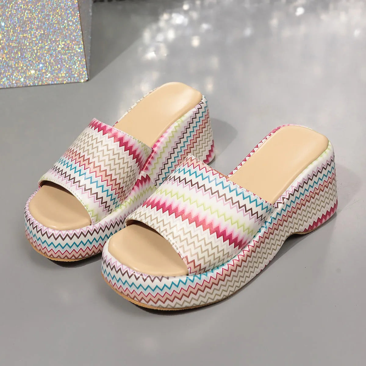 Women's colourful wave print wedge sandals with fish mouth toe and thick rubber sole