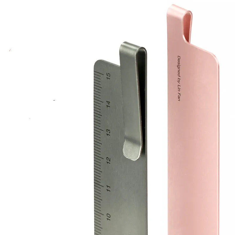 Black aluminium bookmark ruler with 15cm laser-engraved scale markings