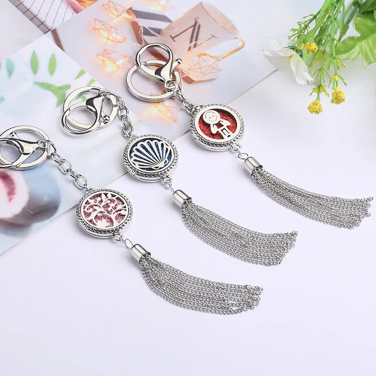 Alloy tassel car fragrance pendant with chain and cotton wicks for vehicle aromatherapy