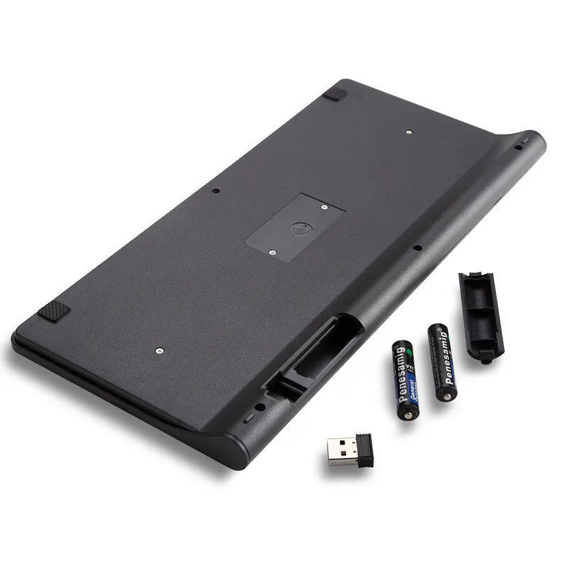 Black and white wireless keyboard and mouse set with 4G connectivity and 10-metre range