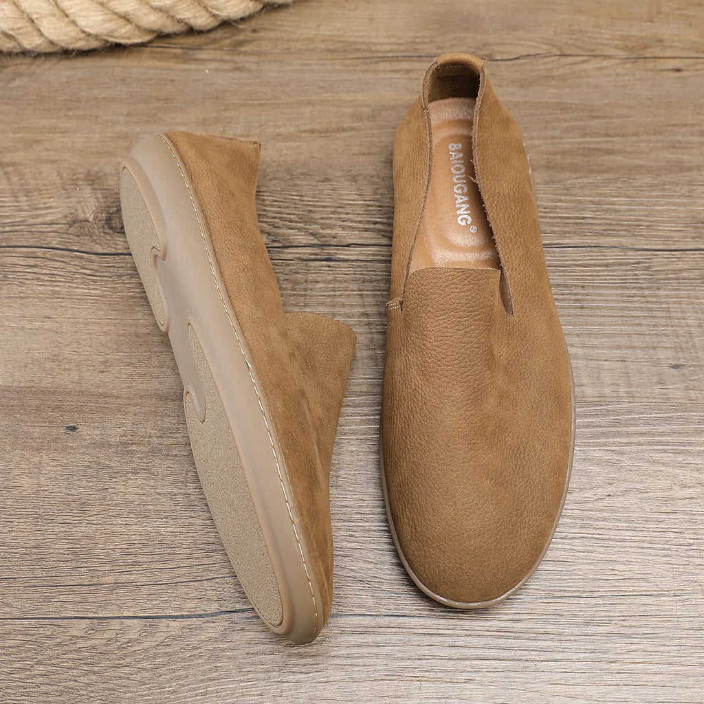 Handmade men's leather shoes in khaki colour with wedge heel and high-cut design