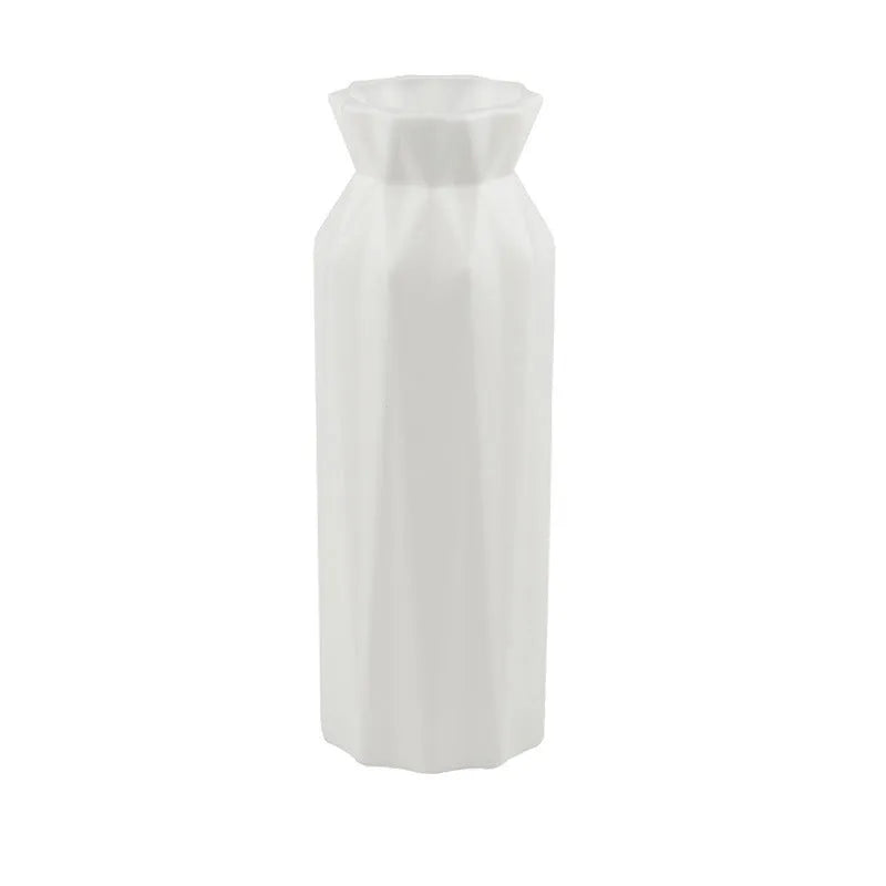 Drop-resistant melamine vase in grey, green, pink, or white colours with 7.2 cm base diameter