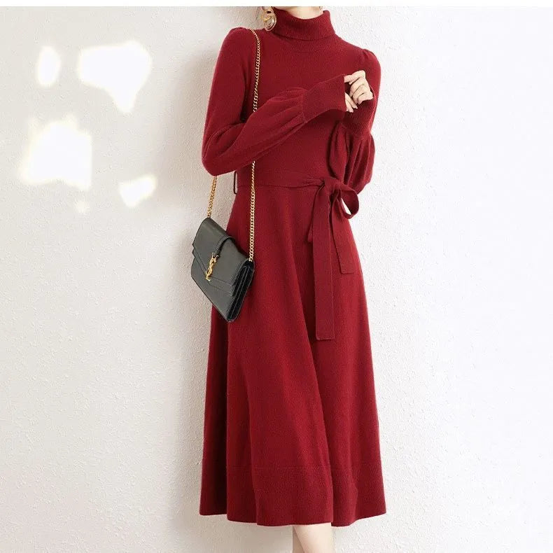 Turtleneck knit dress with elastic waist and loose big hem in solid colour