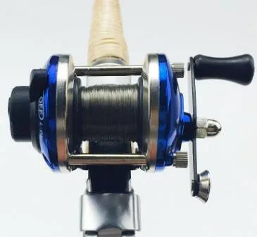 Mini metal bait casting spinning reel, 9x7 cm, with 50M wire, red and blue electroplating, for boat and ice fishing