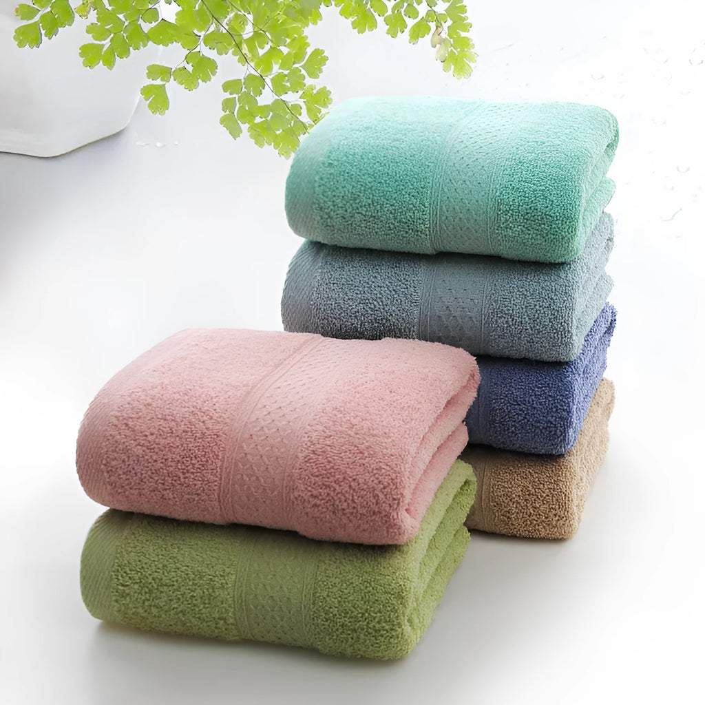 Thickened cotton blend bath towel shown in Apple Green colour option.