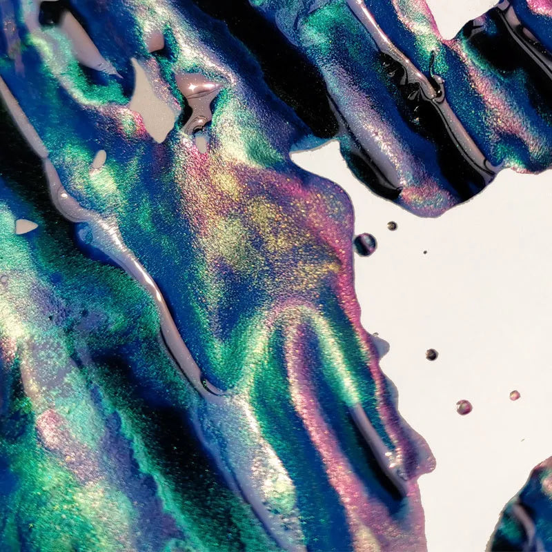 Bottle of Strong Sheen Gradient Colour Ink for fountain pens in Red Tide or Truffle shade.