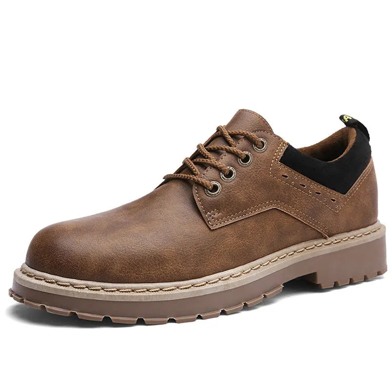 Men's casual shoes with artificial PU uppers and round toe in three colour options