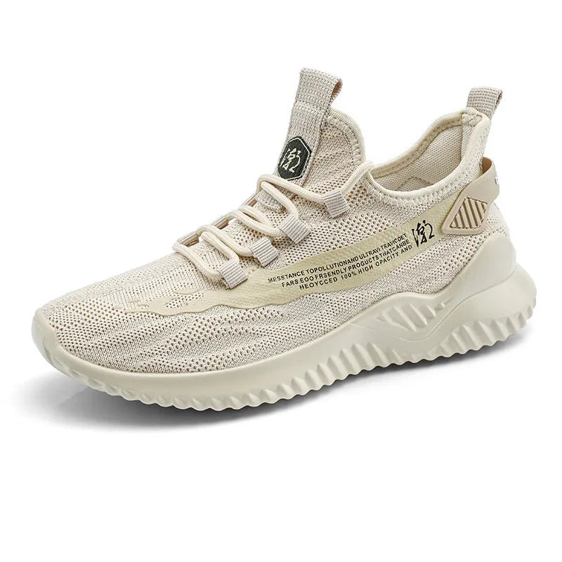 Men's white mesh sports trainers with rubber sole and round toe design