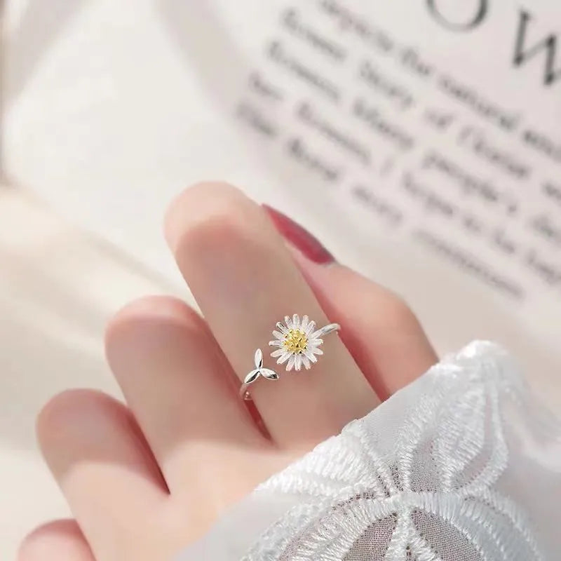 925 sterling silver adjustable sunflower ring for women in silver colour with open band