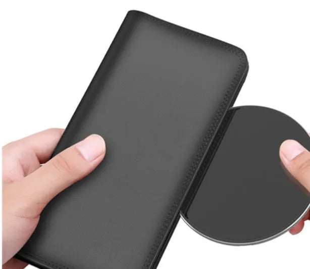 Ultra-thin aluminium wireless charger with LED indicator in metallic finish