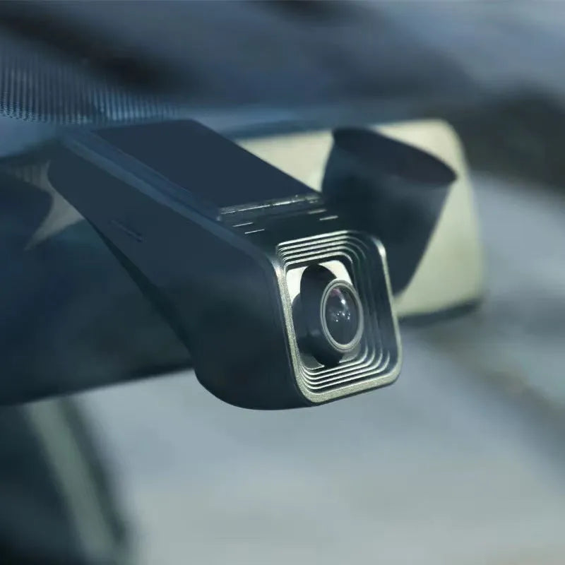 V4 ACC specification HD driving recorder with 1080p camera and WiFi connectivity