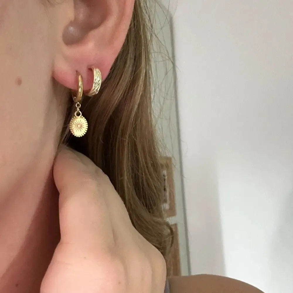 Stainless steel geometric ellipse ear button earrings with fashion OL style