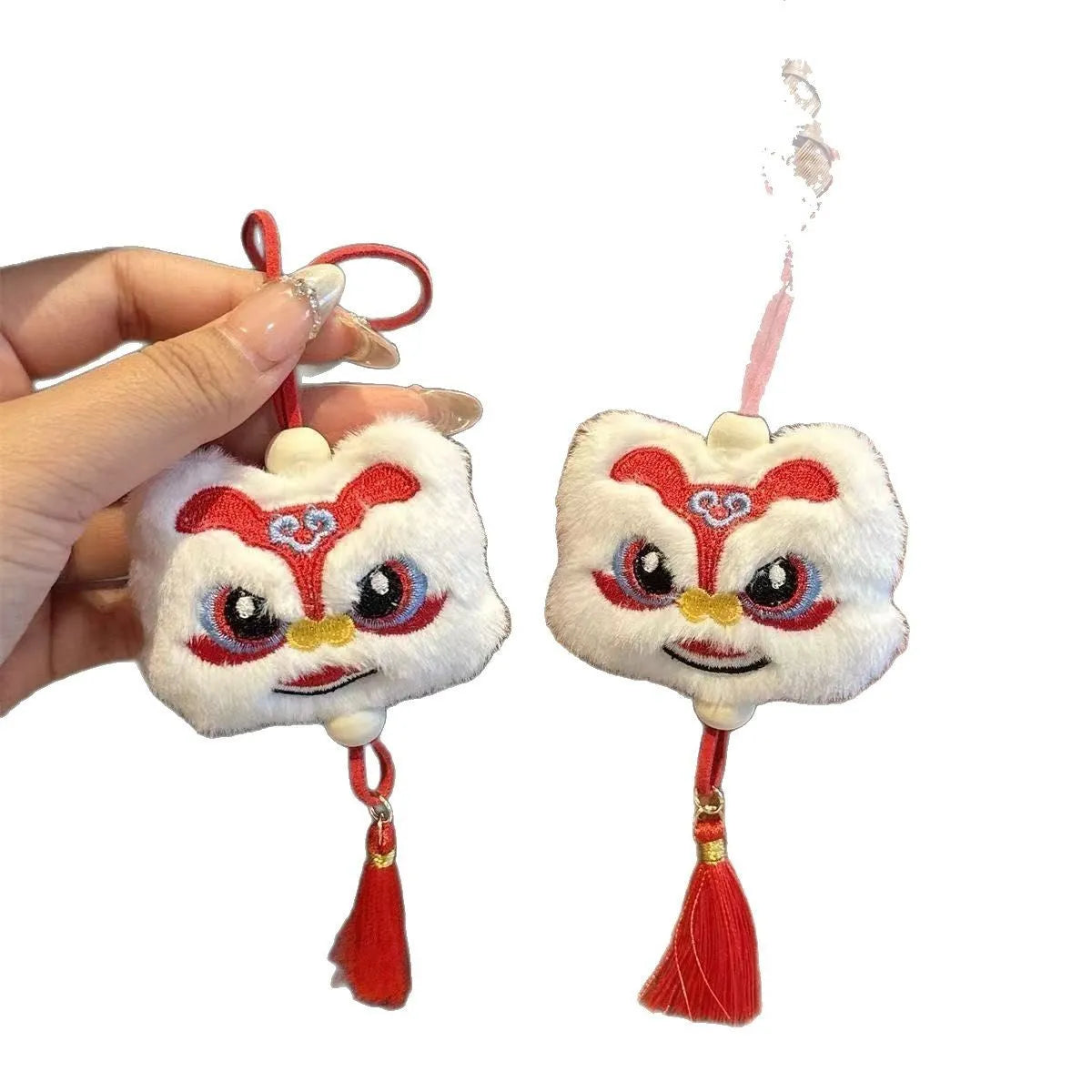 Chinese style handmade plush lion tassel keychain with star stone decoration in blue or yellow colour