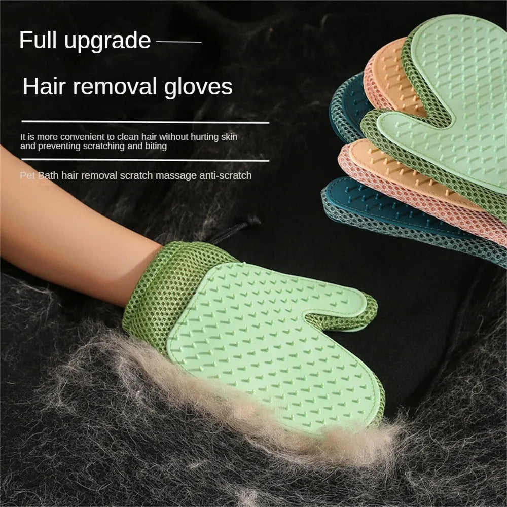 Right-hand pet grooming glove for removing dog and cat hair from coats and household fabrics.
