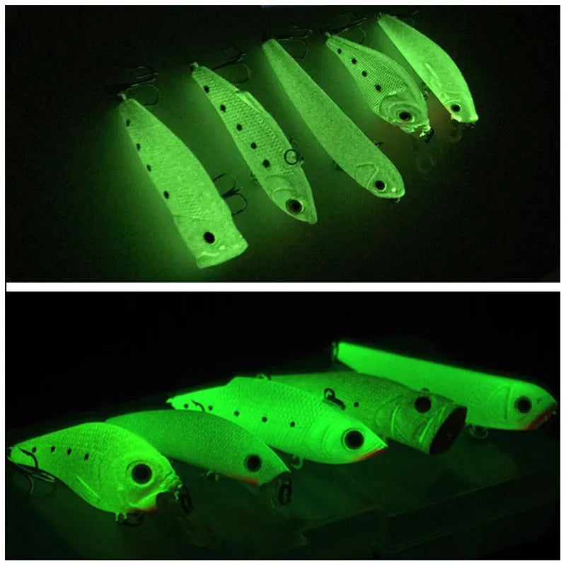 Set of five 3D fluorescent hard bait fishing lures with realistic fish-scale patterns in assorted colours