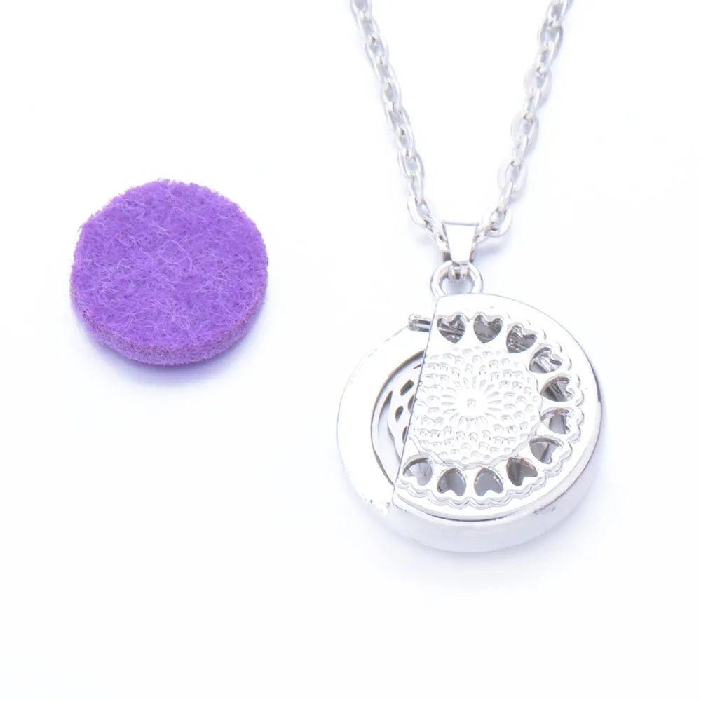 Round zinc alloy pendant diffuser necklace with snake bones chain and small insert pendant in 17, 20 or 23 style
