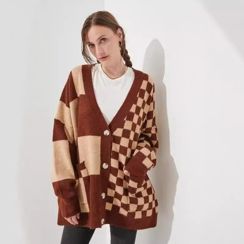 Women's printed check knitted cardigan in loose slim fit with regular sleeves