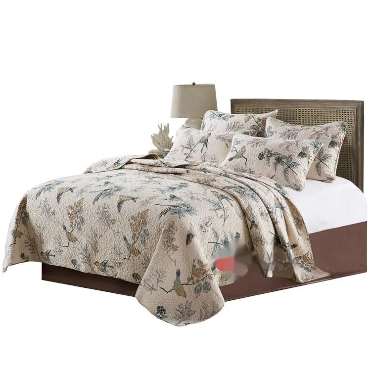 Pure cotton quilt cover set with printed pattern including bed cover and two pillowcases for 1.5-1.8 metre beds