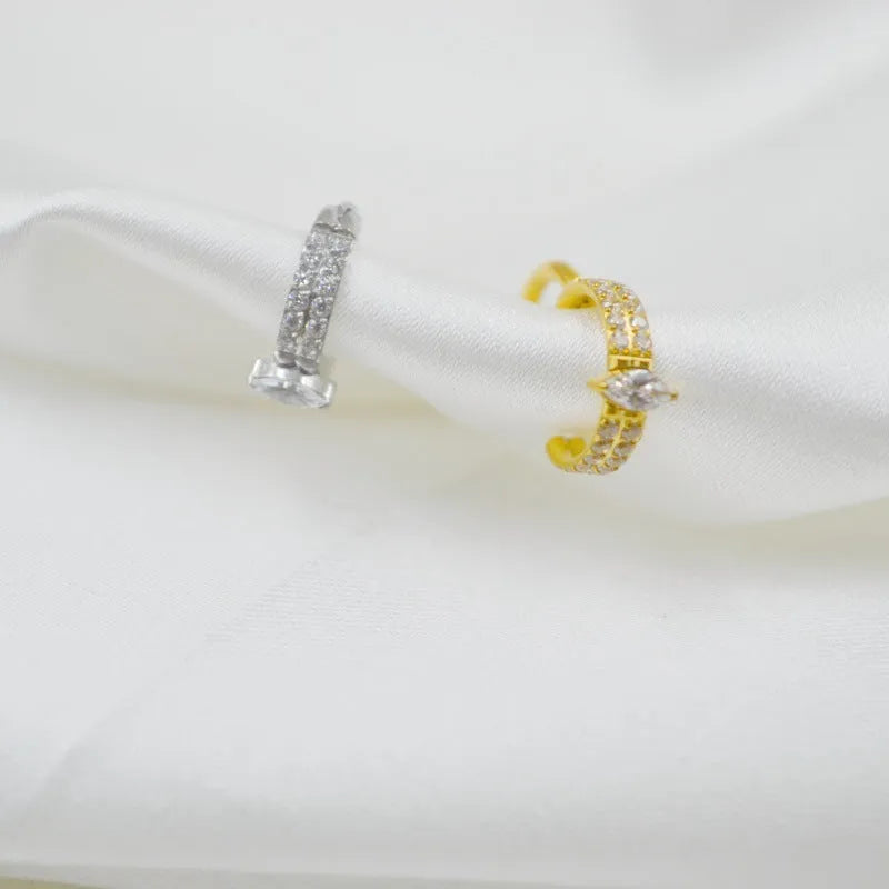 Heart-shaped zircon diamond earrings in gold and silver colours with 316 titanium steel construction