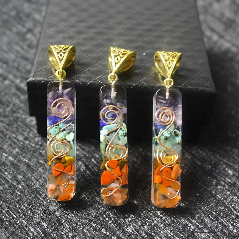 Gravel seven chakra spirit pendant geometric unisex acrylic jewellery with natural crushed stone about 4.5*1*0.8cm
