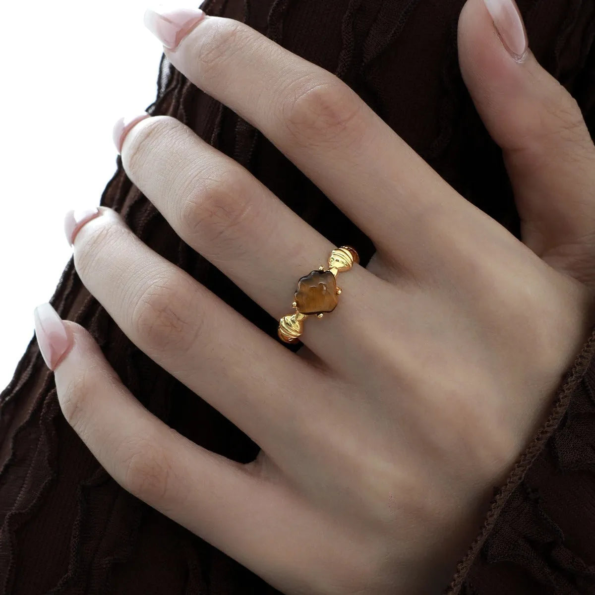 Women's adjustable ring with shell tiger eye gemstone in electroplated white gold finish