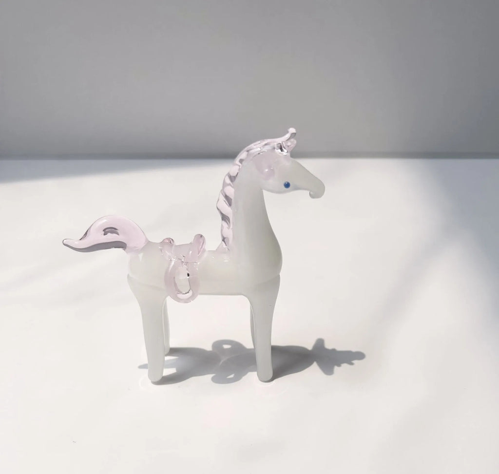 Brown and white coloured glaze handmade horse sculpture modern office decoration