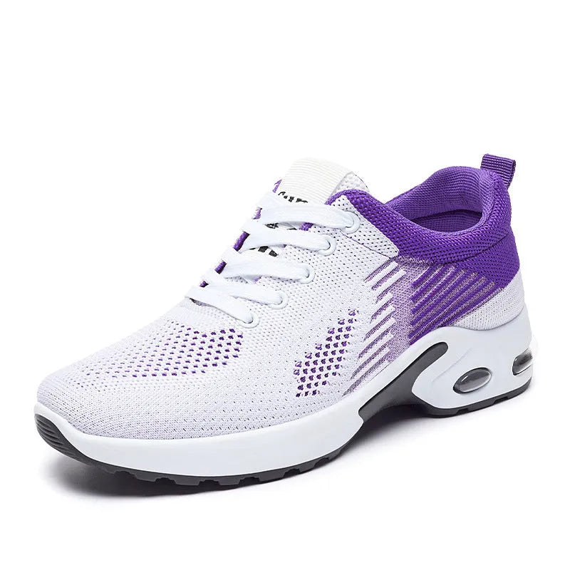 Women's Flyknit casual running shoes in striped pattern with flat PVC sole and lace-up design