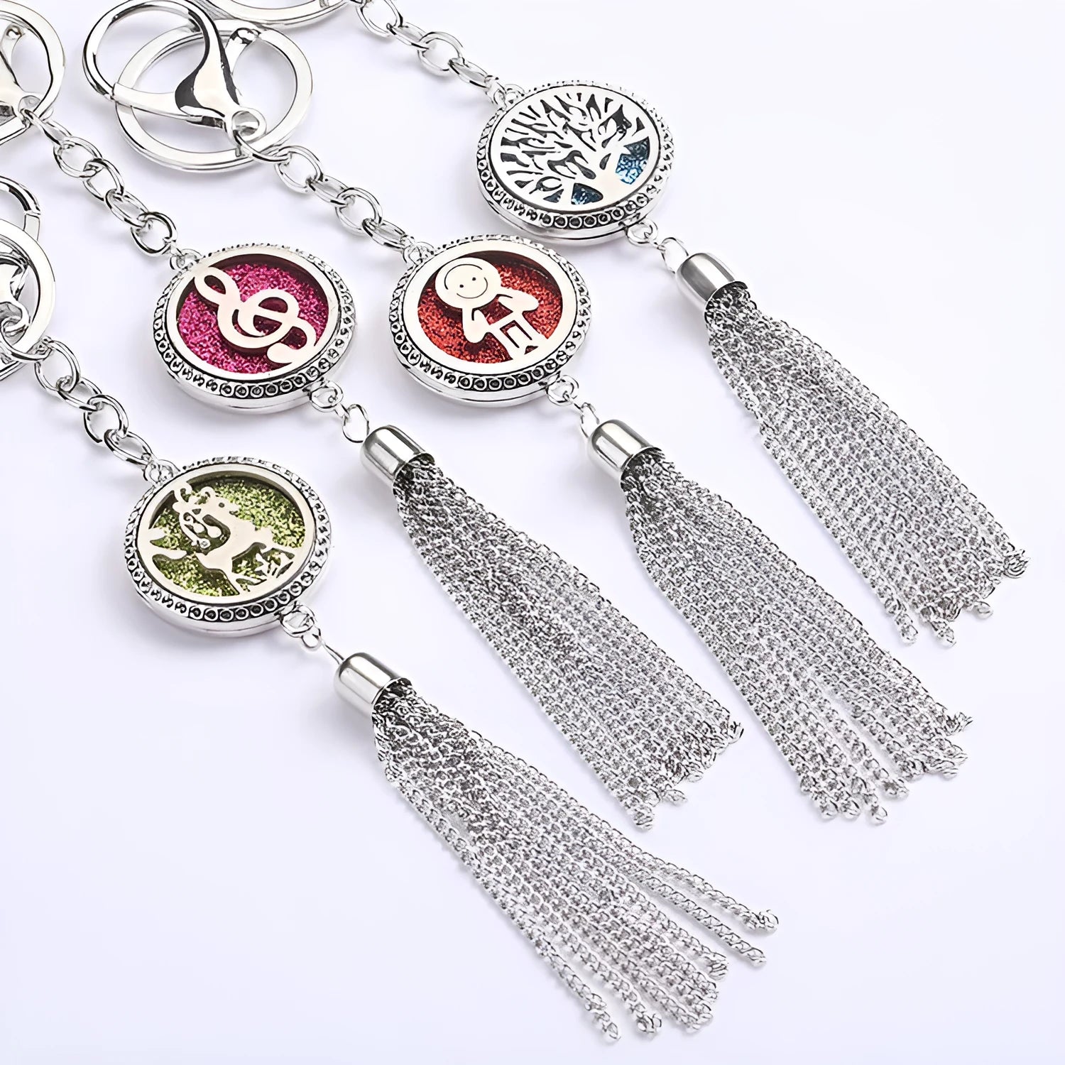 Alloy tassel car fragrance pendant with chain and cotton wicks for vehicle aromatherapy