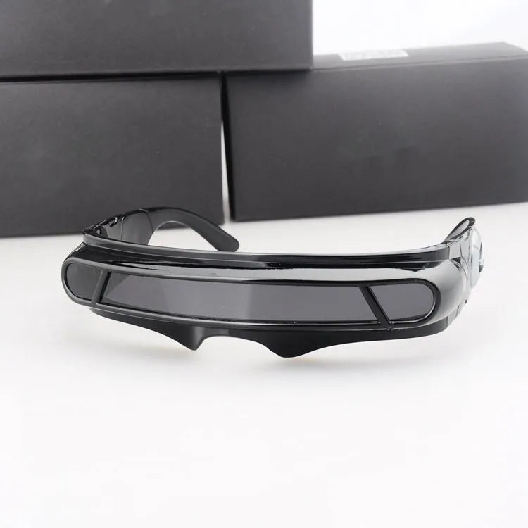 PC polarised sports sunglasses with full rim frame in three colour options: blue mercury, grey sheet, and red mercury