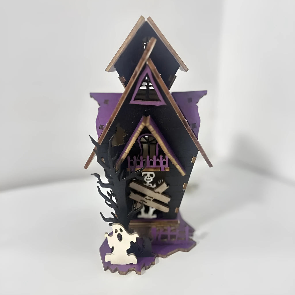 Wooden Halloween haunted house table decoration with luminous design measuring 14x10.5x19cm