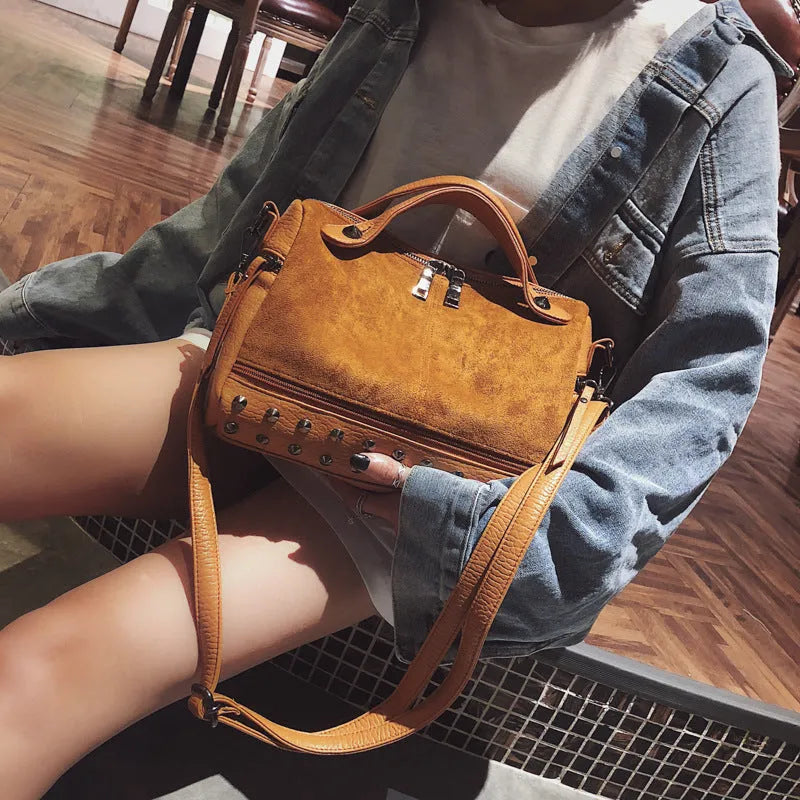 Large soft PU leather casual tote shoulder bag for women with zipper closure in black colour