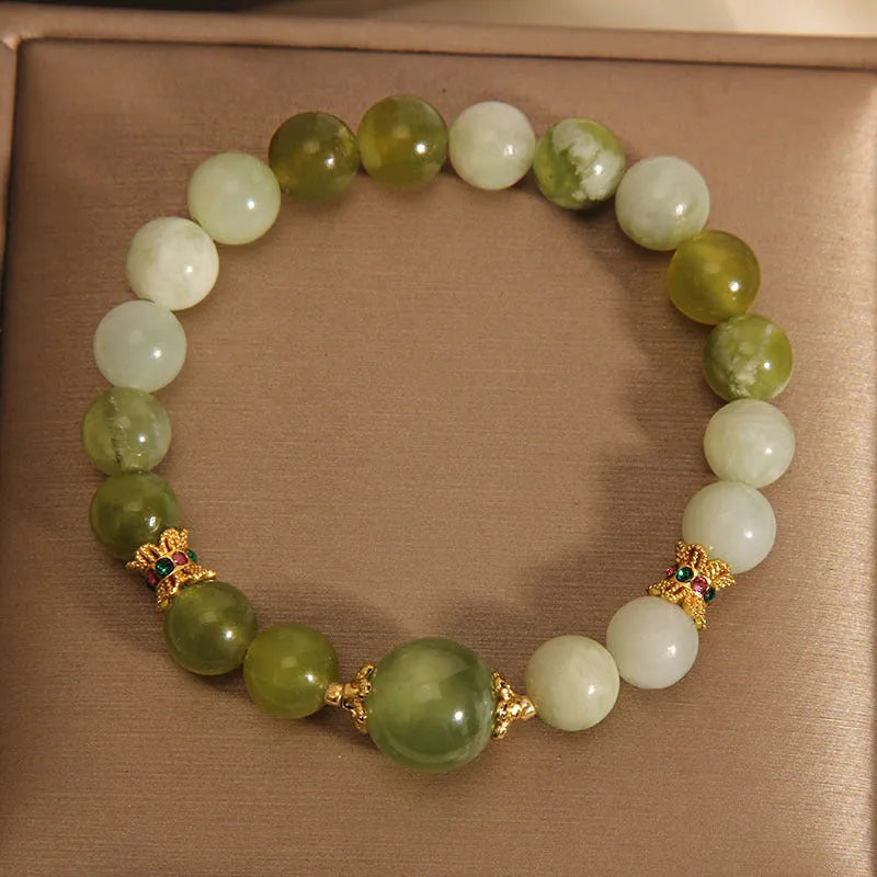 Xiuyan jade green women's bracelet with original sweet Mori design and after rain colour