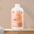 500ml bottle of antibacterial anti-mite deodorising pet shower gel with olive oil and shea butter