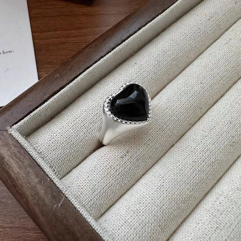 Sterling silver adjustable ring with heart-shaped black agate stone