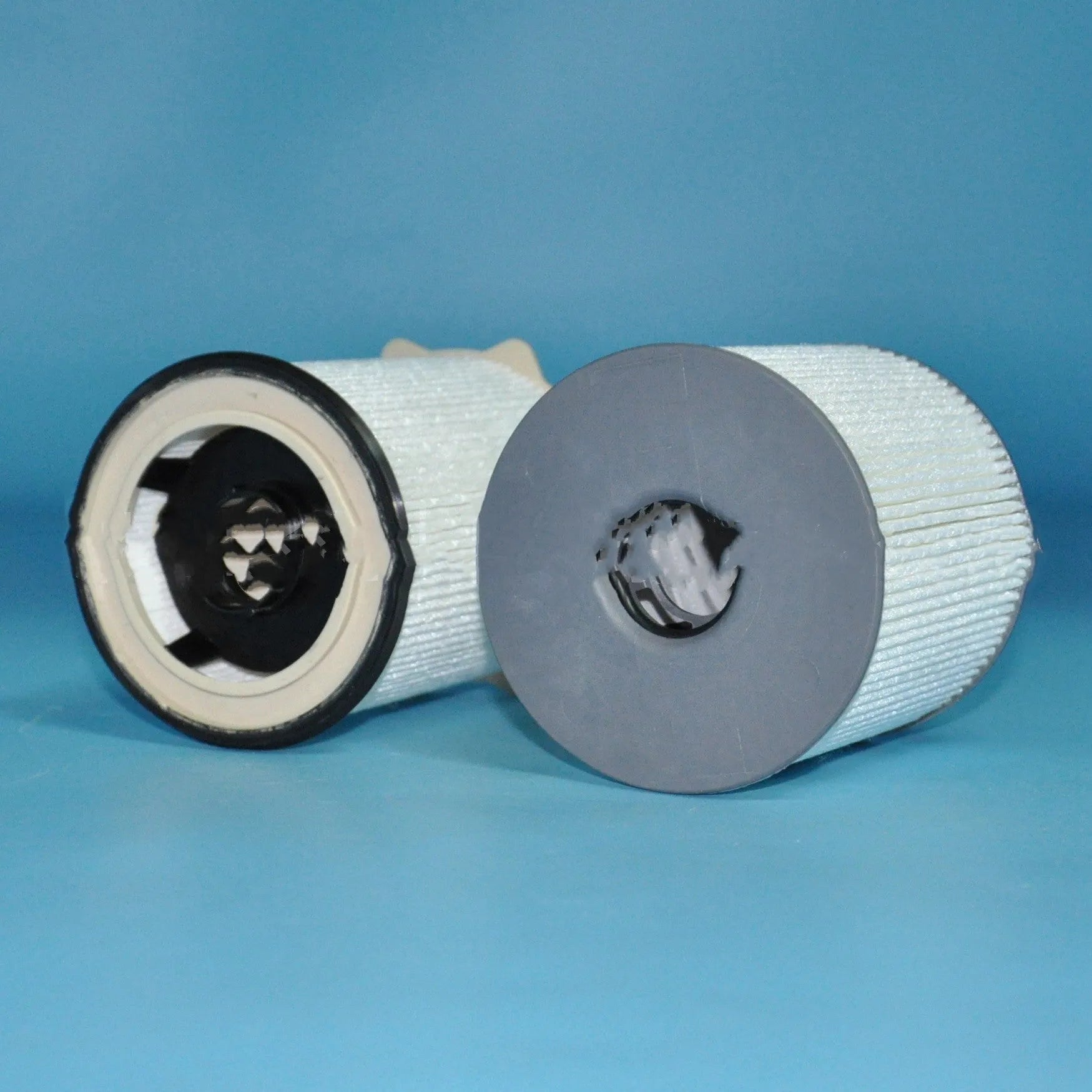 White diesel fuel filter and oil-water separator kit for RAM 1500, 2500, 3500, 5500 trucks.