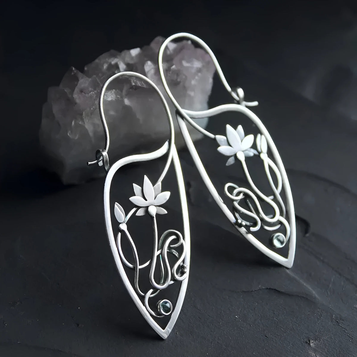 Silver-colour geometric lotus vine earrings with rhinestone centre